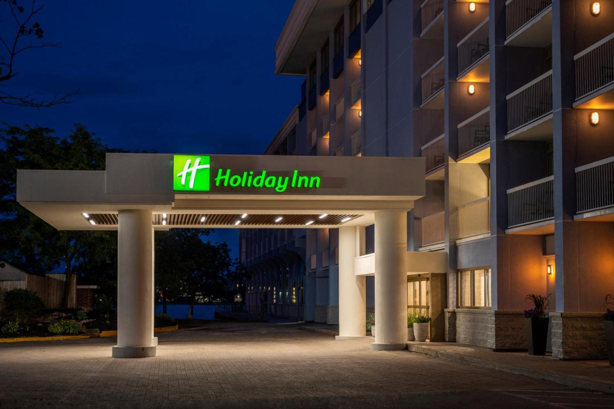 Holiday Inn & Suites Richmond West End Zewnętrze zdjęcie